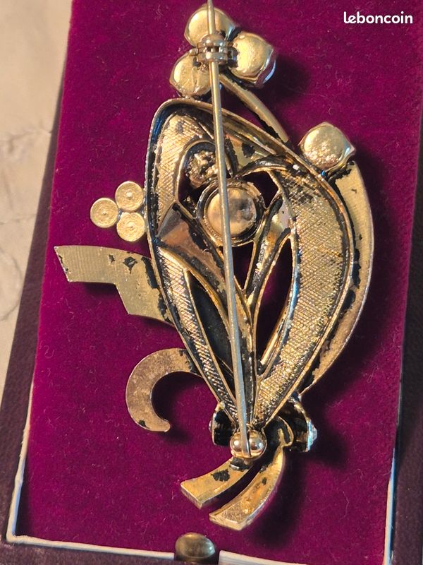 Broche vintage dorée - fleur - P&M Paris Métal - Vendu