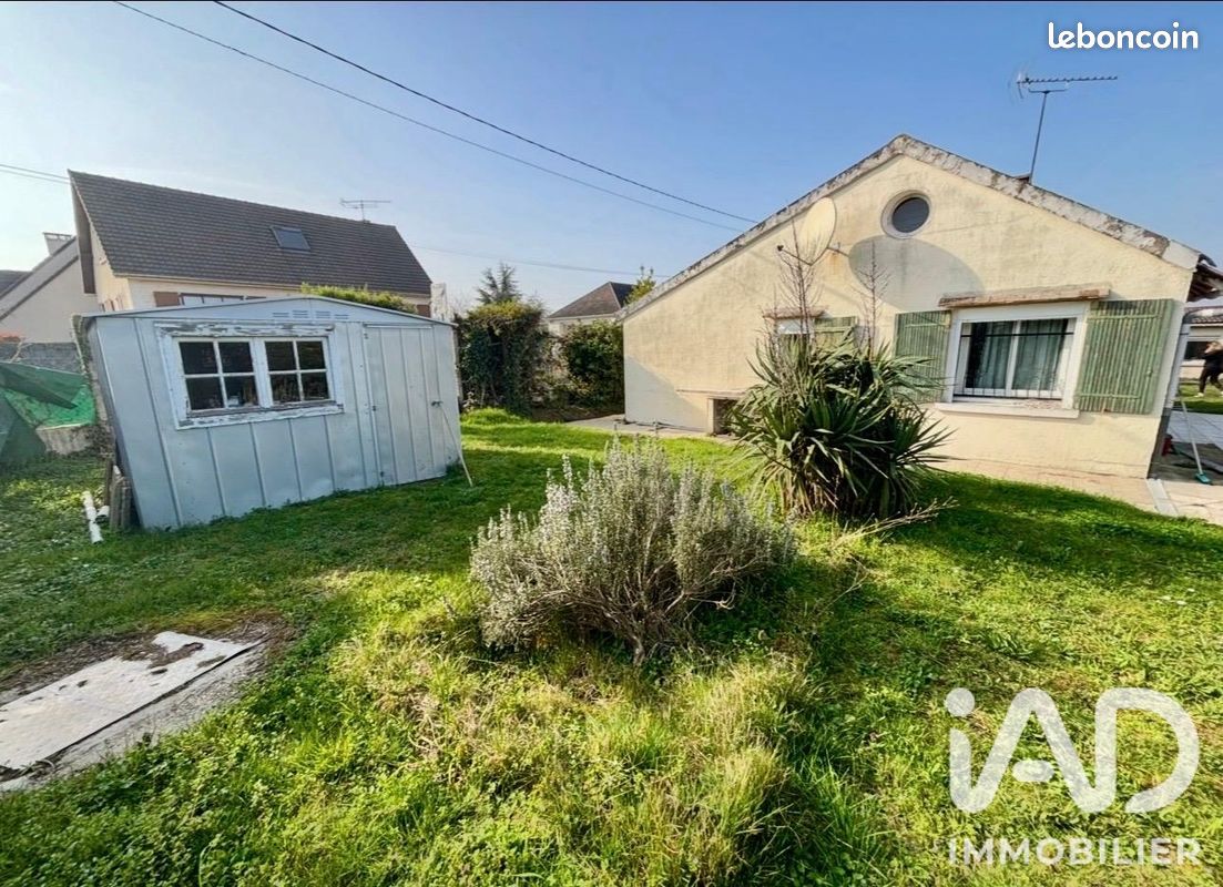Maison 1 pièce 84 m² · à Breuillet · 84 m² · 225 000 €