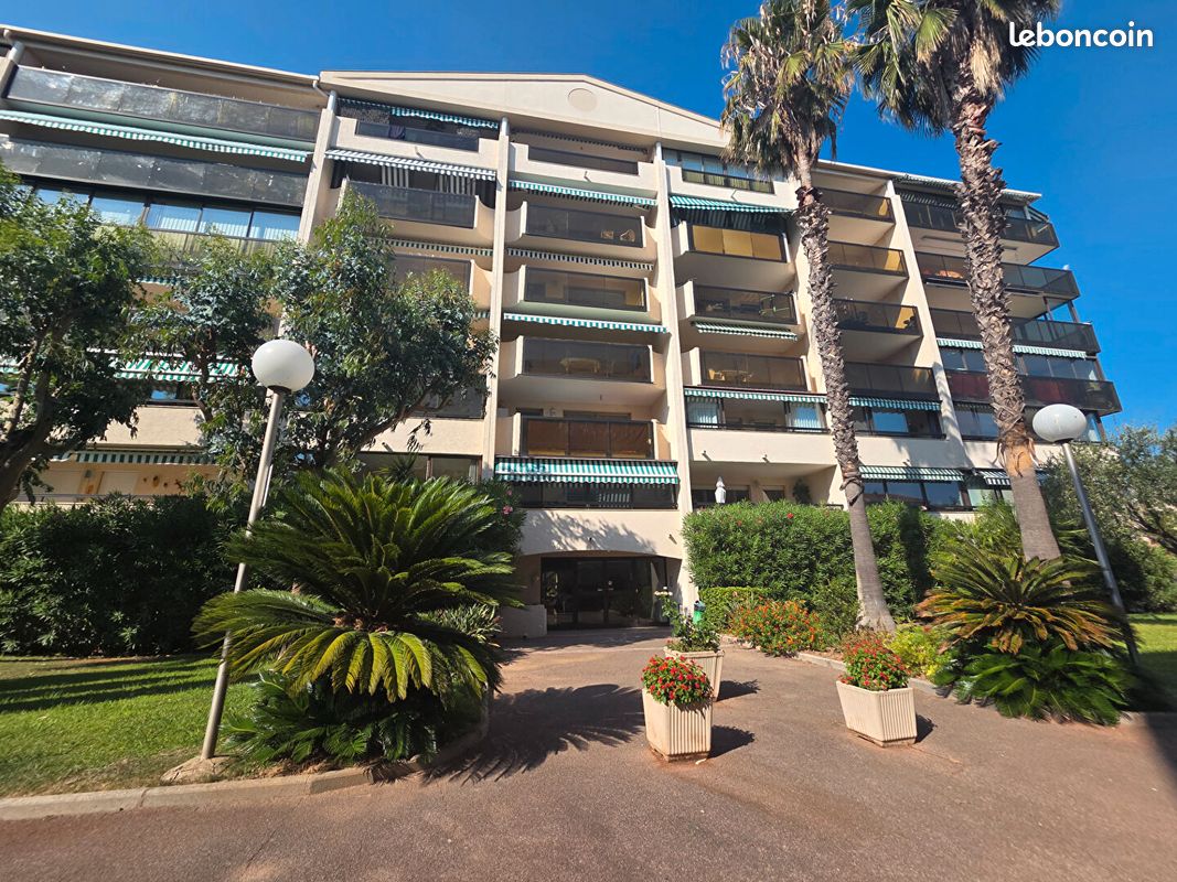 Appartement 1 pièce 26 m² · à Saint-Raphaël · 26 m² · 151 000 €