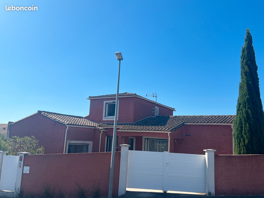 Maison 9 pièces 126 m² · à Carcassonne · 126 m² · 300 000 €