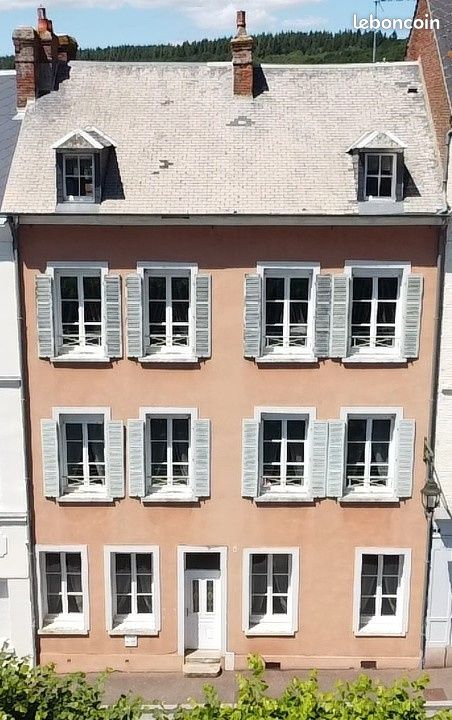 Maison 10 pièces 269 m² · à Orbec · 269 m² · 379 000 €