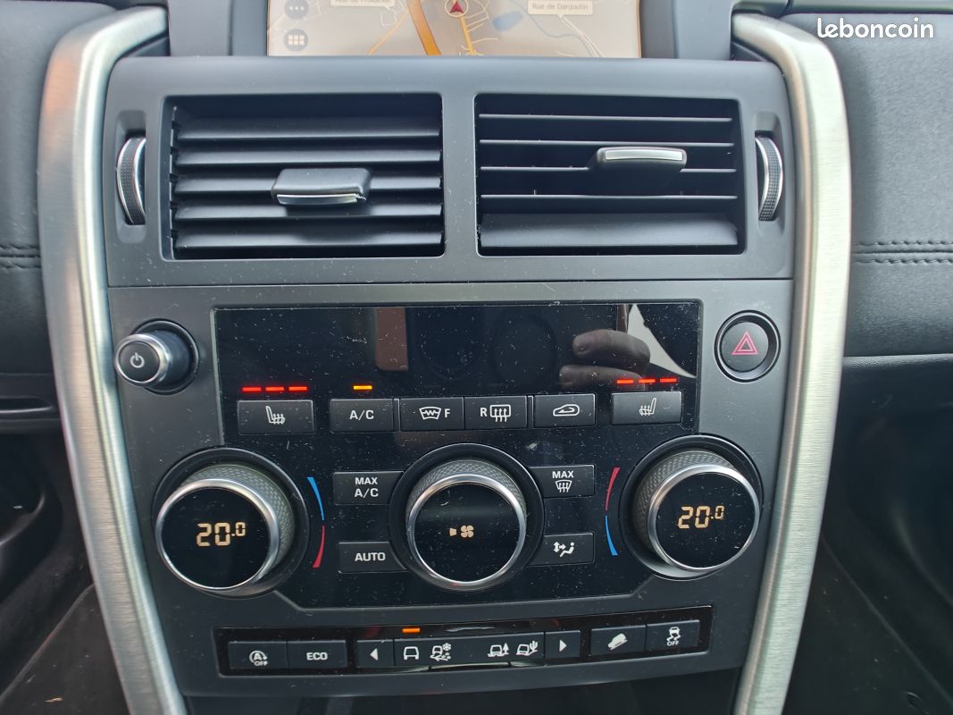 LAND ROVER Discovery Sport 2.0 TD4 180ch HSE Luxury AWD BVA (image 27)