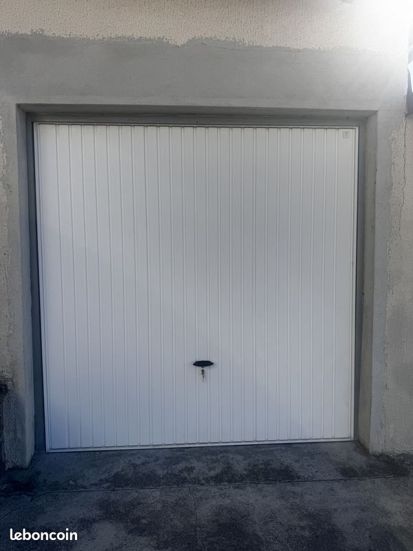 Parking/box Audincourt · 70 €/mois