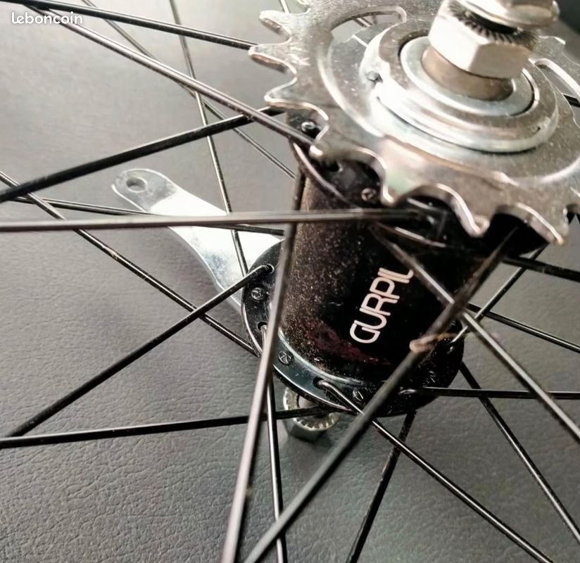 Roue Arrière 700 Pour Peugeot Automoto – Vintage, Parfaite Pour Restauration Vélo Ancien Ou Eroica