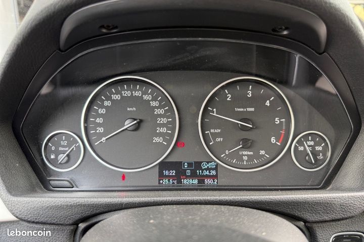 BMW SERIE 3 316d 116ch LOUNGE / GARANTIE / FULL ENTRETIEN BMW / 4 PNEUS OK / CHAINE DE DISTRI OK / EMBRAYAGE OK (image 14)