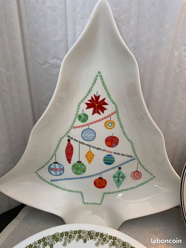 PLAT de Noël multiple Choice porcelaine (image 1)