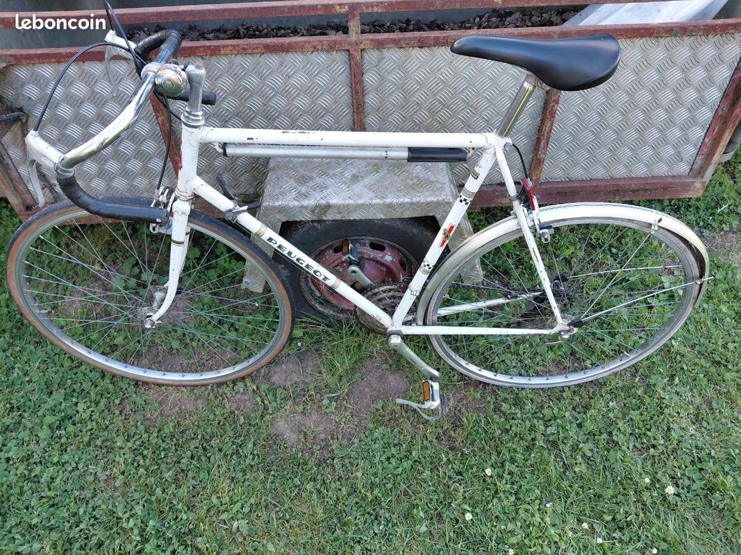 Vélo de course Peugeot (image 1)