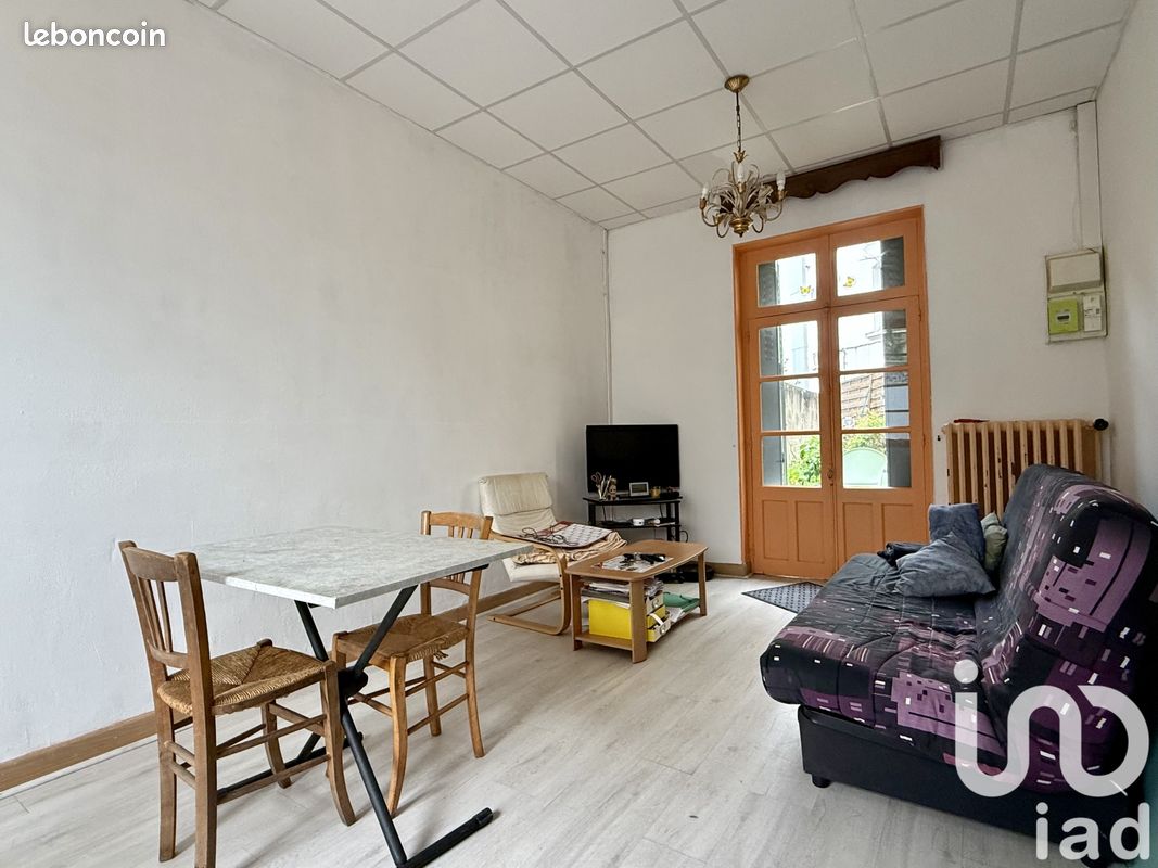 Appartement 4 pièces 68 m² · à Néris-les-Bains · 68 m² · 55 000 €