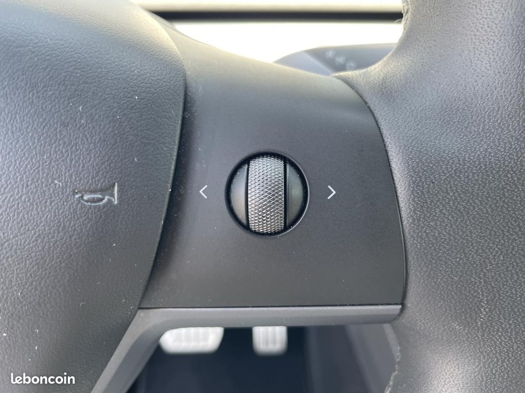 Tesla model y awd performance + attelage - garantie constructeur (image 27)