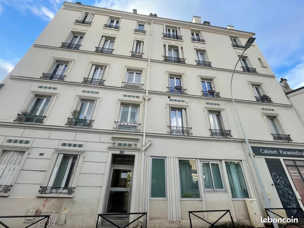 Appartement 1 pièce 24 m² · à Gentilly · 24 m² · 180 000 €