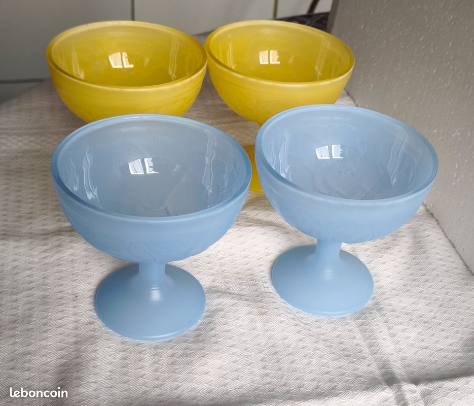 4 coupes à dessert en verre à liseré doré, La Rochère, France - Arts de la table