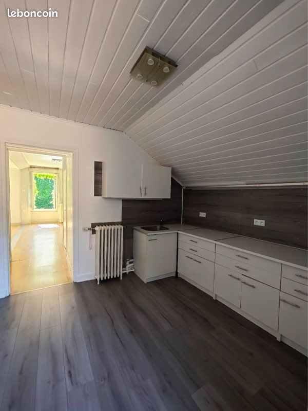 Appartement 2 pièces 70 m² · à Champagnole · 70 m² · 785 €