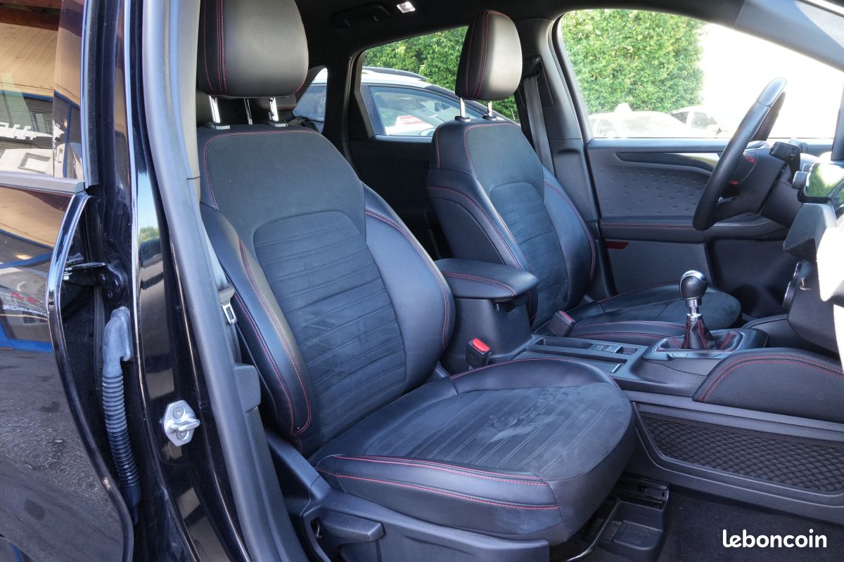 FORD Kuga III 1.5 ECOBLUE 120 ST-LINE X (image 26)