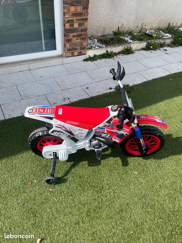 Motocyclette Injusa Cross CR 6V (image 3)