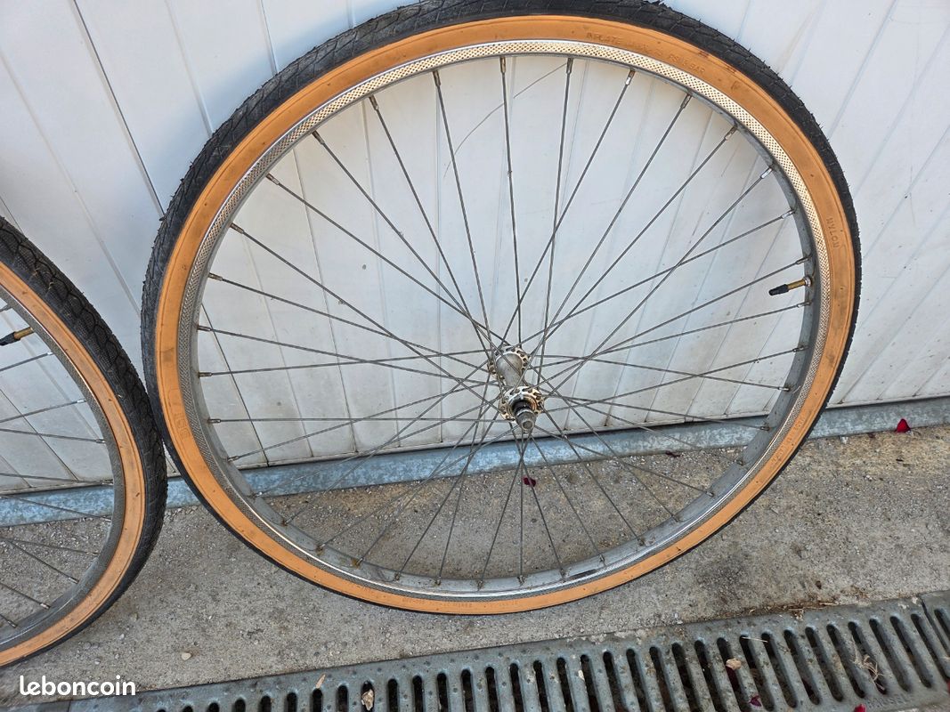 Roue vélo (image 1)