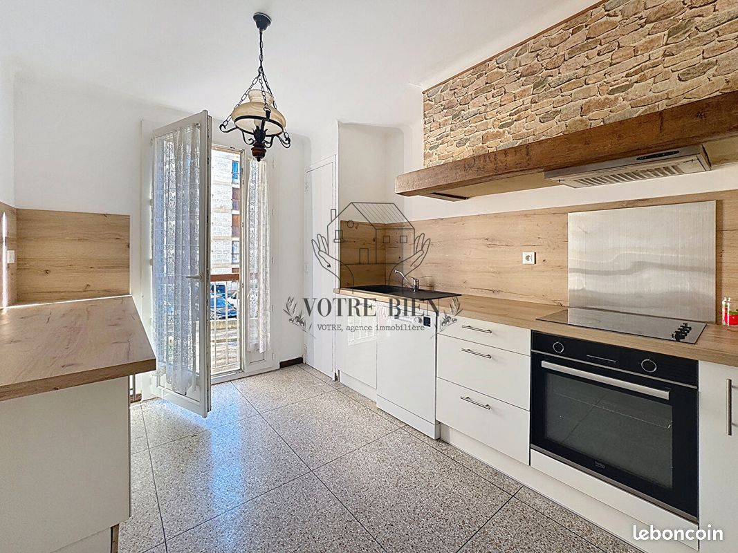 Appartement 2 pièces 65 m² · à Manosque · 65 m² · 650 €/mois