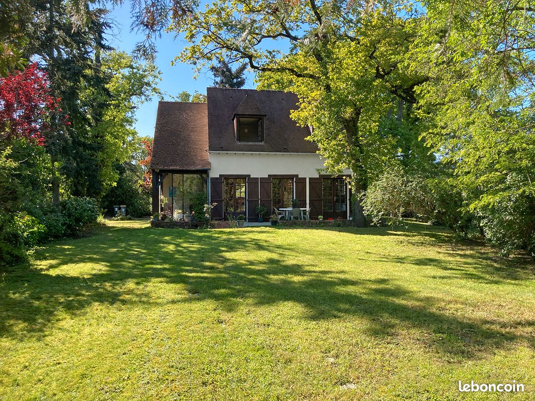 Maison 5 pièces 111 m² · à Verneuil-sur-Seine · 111 m² · 415 000 €