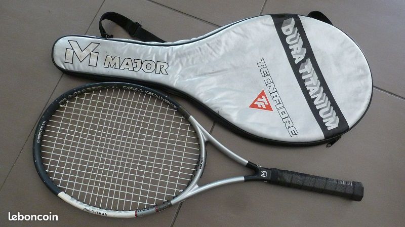 Raquette de tennis MAJOR état nickel - Sport & Plein air