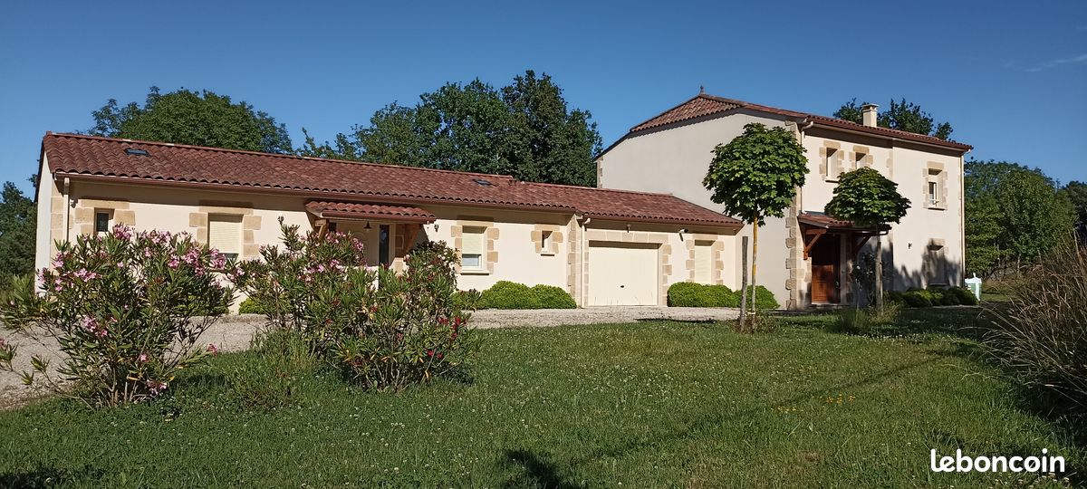 Maison 7 pièces 260 m² · à Montignac-Lascaux · 260 m² · 480 000 €