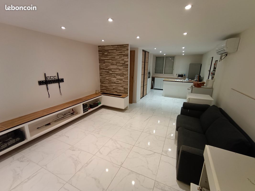 Appartement 3 pièces 66 m² · à Miramas · 66 m² · 890 €