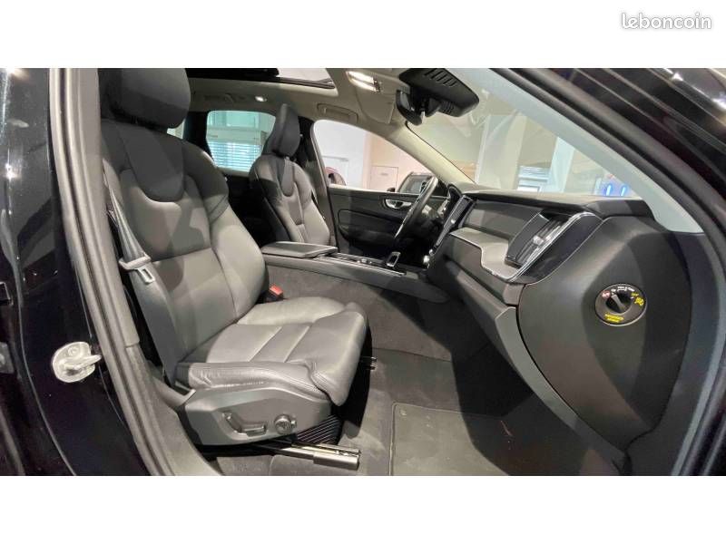 Volvo XC60 T6 AWD Hybride rechargeable 253 ch+145 ch Geartronic 8 Ultra Style Chrome (image 24)