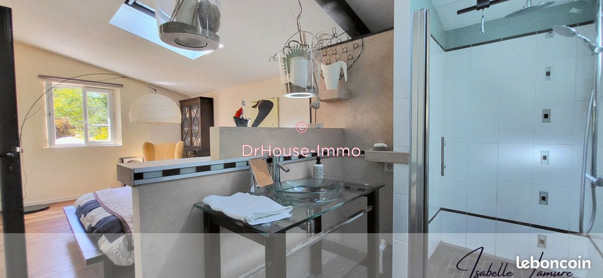 Propriété 7 pièces 219 m² (image 17)