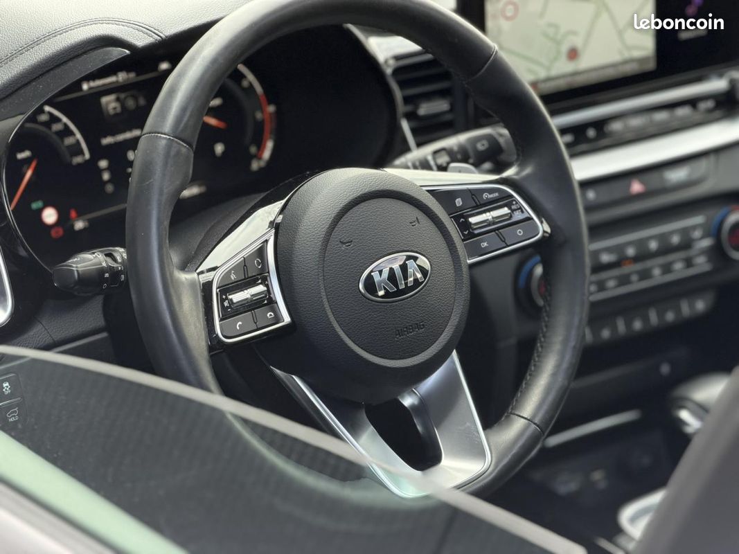 KIA XCEED 1.6 CRDi MHEV 136 DCT Premium (image 7)