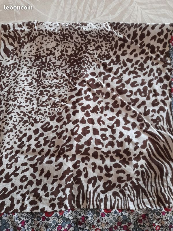Foulard (image 2)