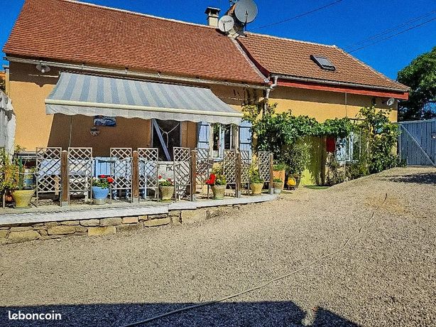 Appartement 10 pièces 150 m²