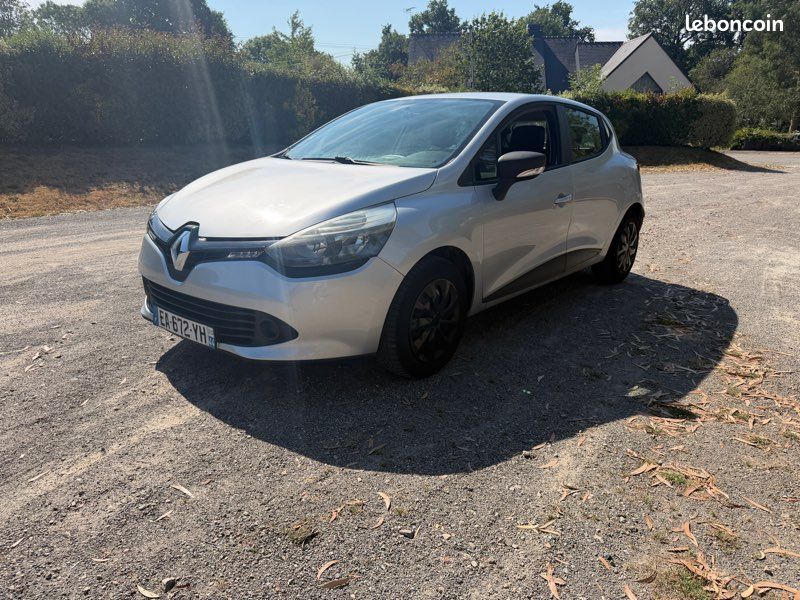 Renault Clio IV 75ch - Moteur D4F ultra-fiable - Apple CarPlay (image 1)