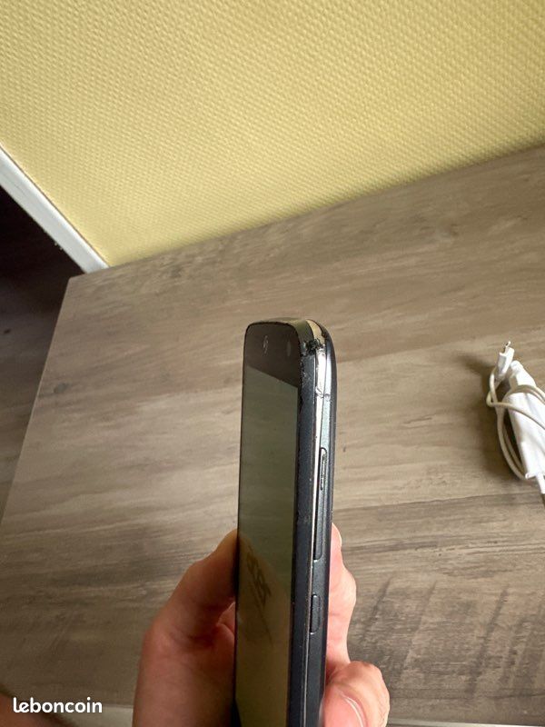 Acer Liquid Z630 - Noir - Smartphone Réinitialisé (image 4)