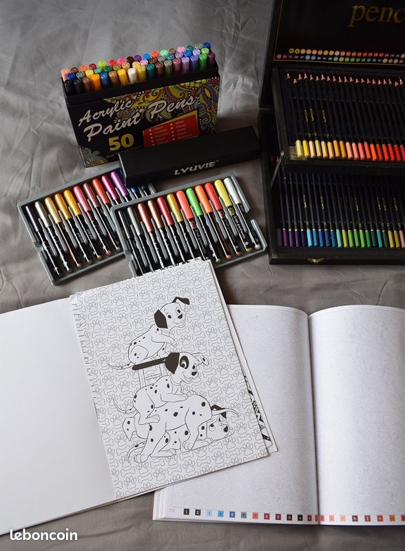 Gros lot coloriage adulte (image 2)