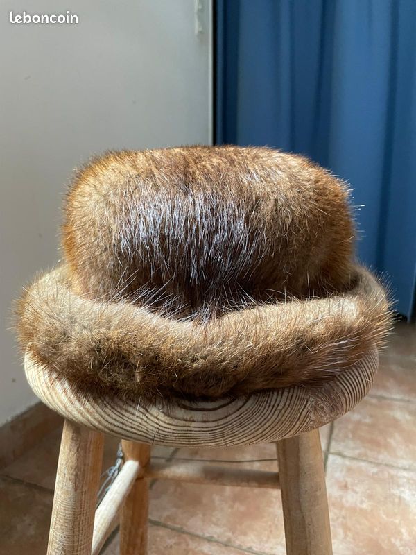 Chapeau vintage en fourrure de vison véritable - En vente sur France