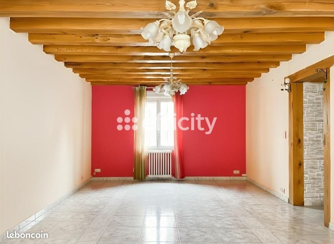 Maison 6 pièces 141 m² · à Alençon · 141 m² · 79 900 €