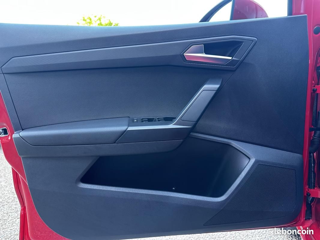 Seat Ibiza 1.0 TSI 115 ch S/S DSG7 Copa (image 15)