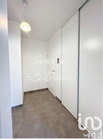 https://img.leboncoin.fr/api/v1/lbcpb1/images/65/62/78/6562782dfce5cd96b1367180d02ea724c1390967.jpg?rule=ad-image