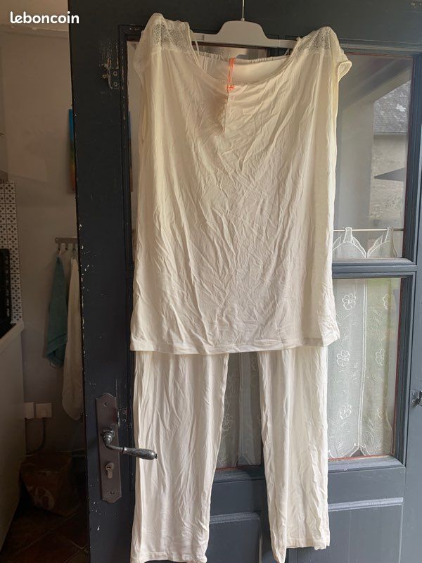 Pyjama femme Vêtements