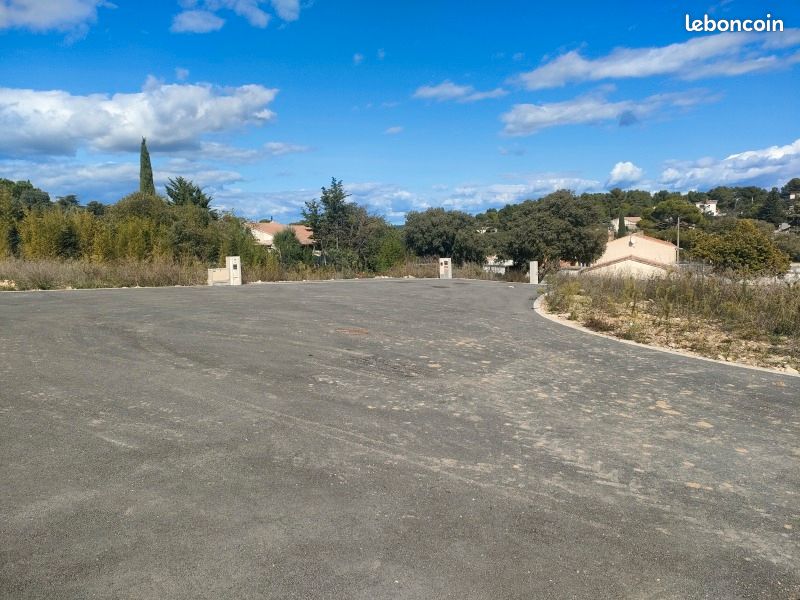 Terrain 700 m² Langlade · 185 000 €