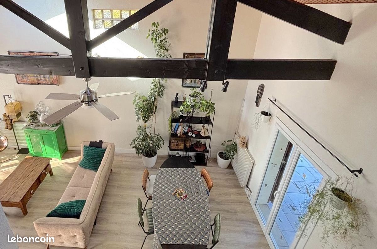 Maison 6 pièces 124 m² · à Saint-Jean-d'Illac · 124 m² · 440 000 €