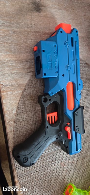 Lot de nerf et accessoires (image 4)