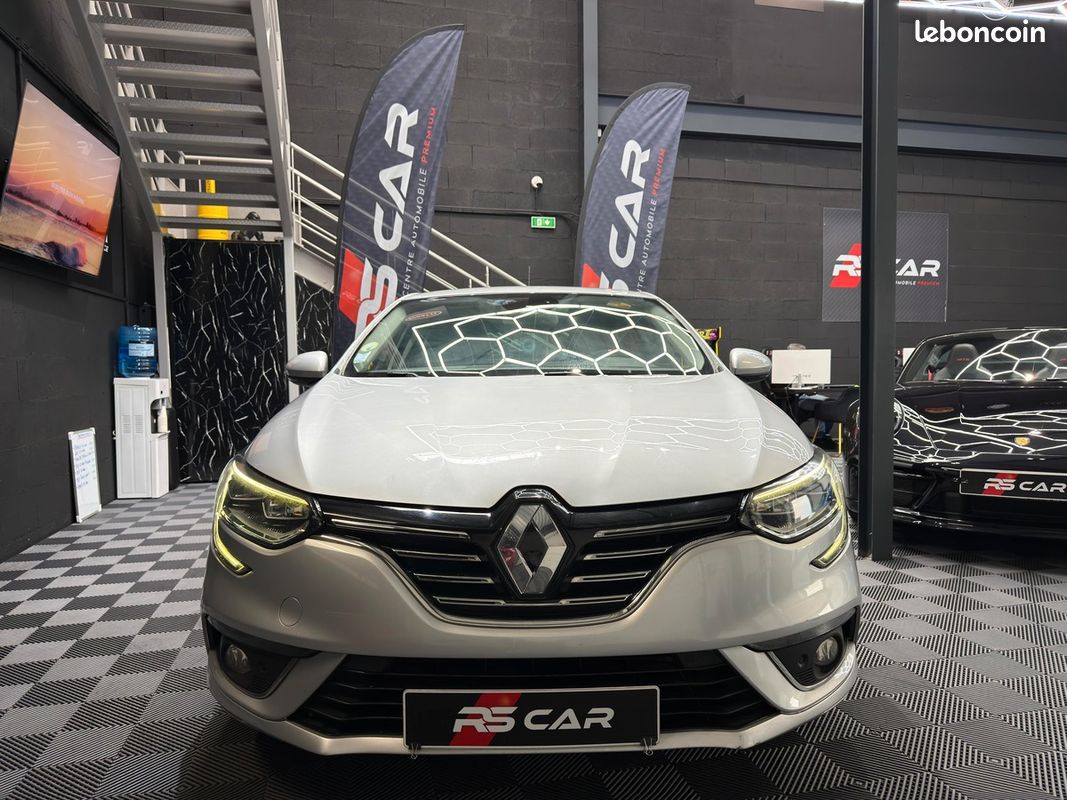 RENAULT Megane IV INTENS 1.5 BLUE DCI - 115 CV - CARPLAY - CAMERA DE RECUL - ATTELAGE (image 2)