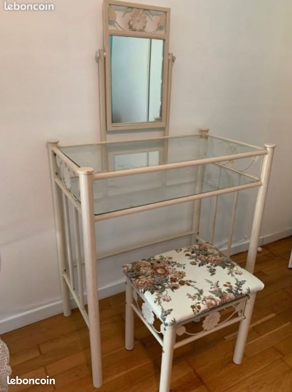 Coiffeuse de chambre style romantique (image 2)