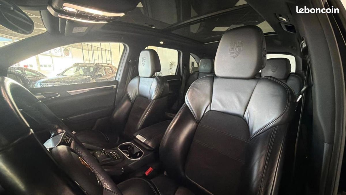 Porsche Cayenne 3.0 V6 416 ch S E-Hybrid Tiptronic A (image 10)