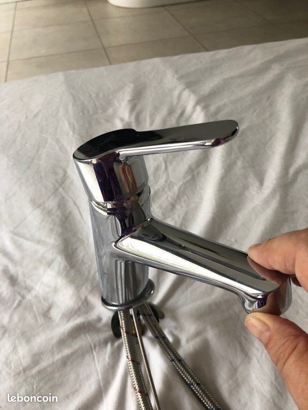 Robinet mitigeur inox comme neuf (image 1)