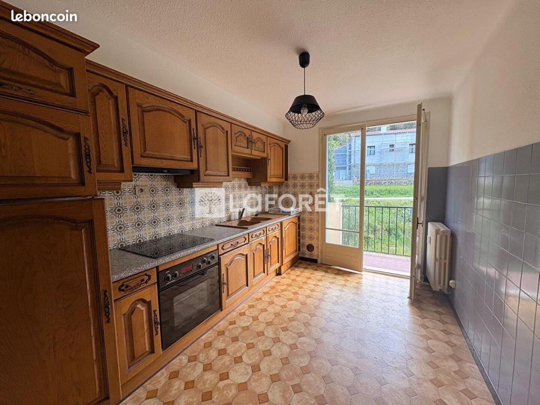 Appartement 3 pièces 72 m² · à Amélie-les-Bains-Palalda · 72 m² · 125 000 €