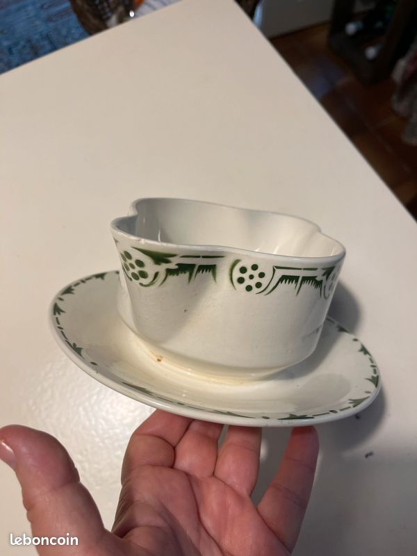 Saucière ancienne Badonviller (image 5)