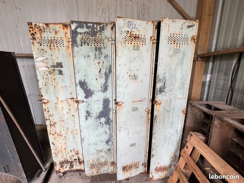 Armoire casiers métalliques vintage (image 1)