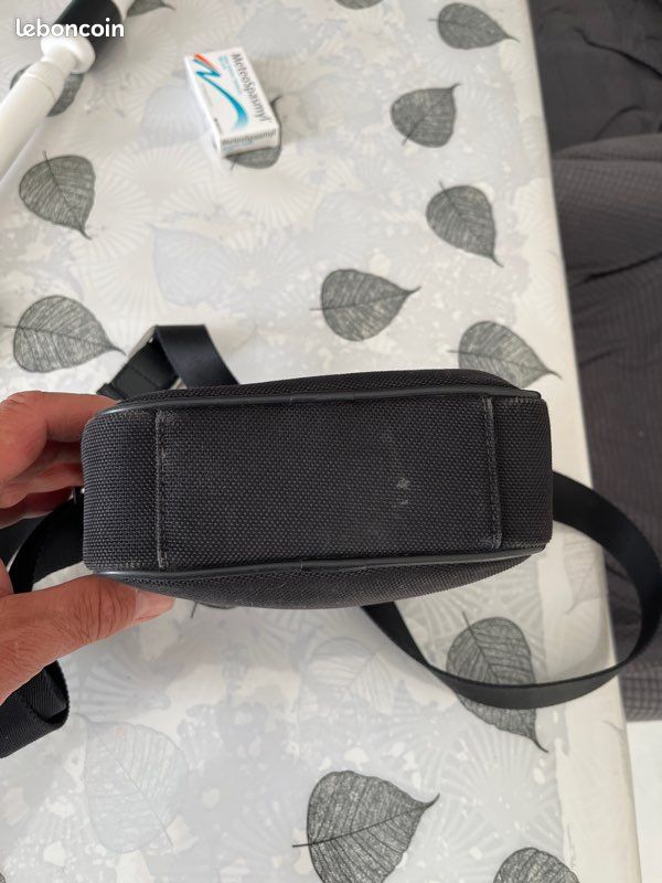 Accessoires de toilette Azzaro