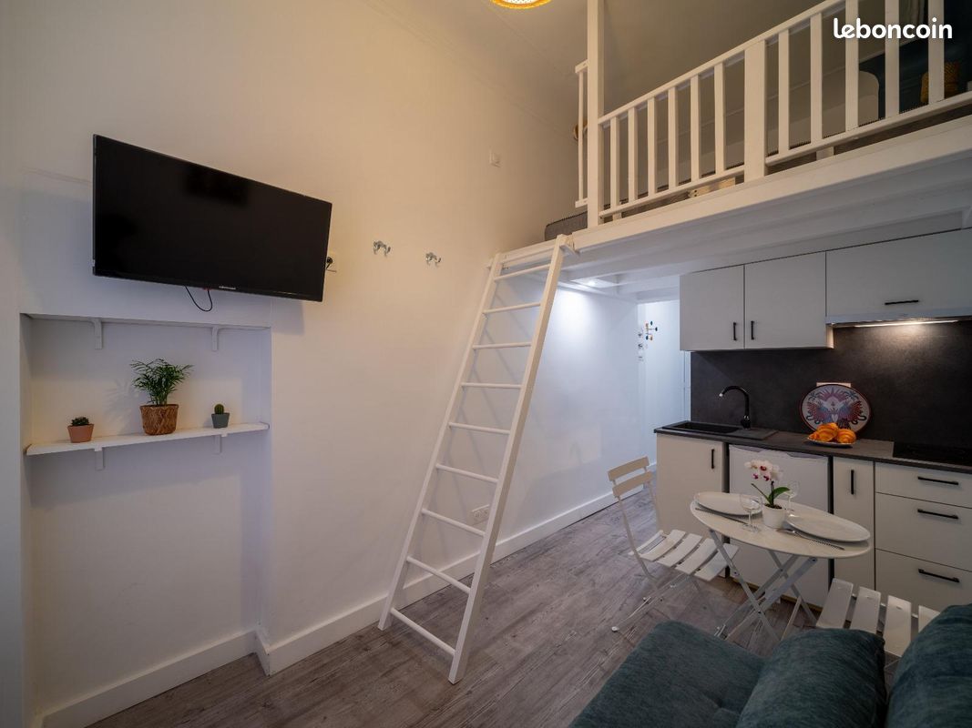 Appartement 1 pièce 18 m² · à Marseille · 18 m² · 870 €/mois