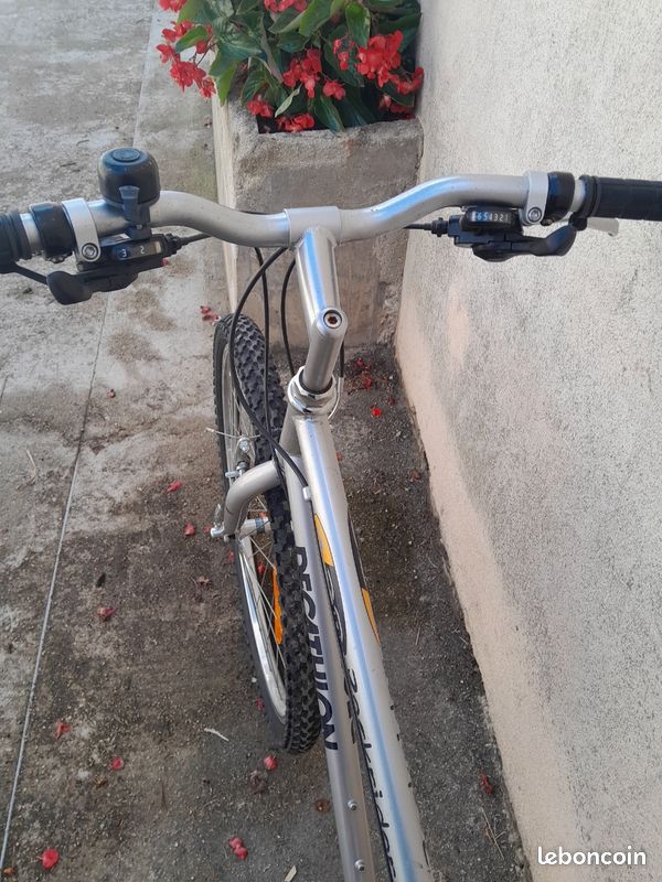 Vtt decathlon 26 pouces (image 9)